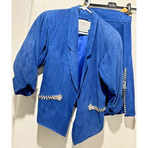 Vtg 80s Claude Montana pour Ideal Cuir Blue Suede Skirt Suit Sz 36 Rhinestones